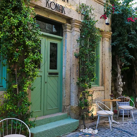 Efnan Butik 2* Çeşme