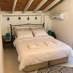 Hotel Efnan Butik Çeşme