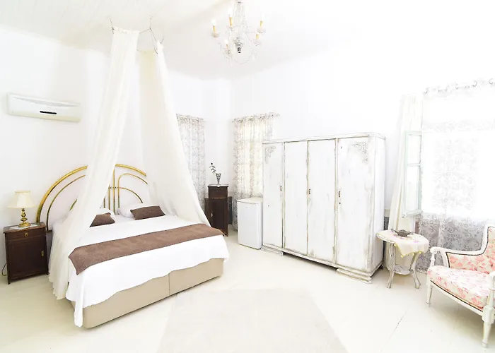 Efnan Butik Otel Çeşme